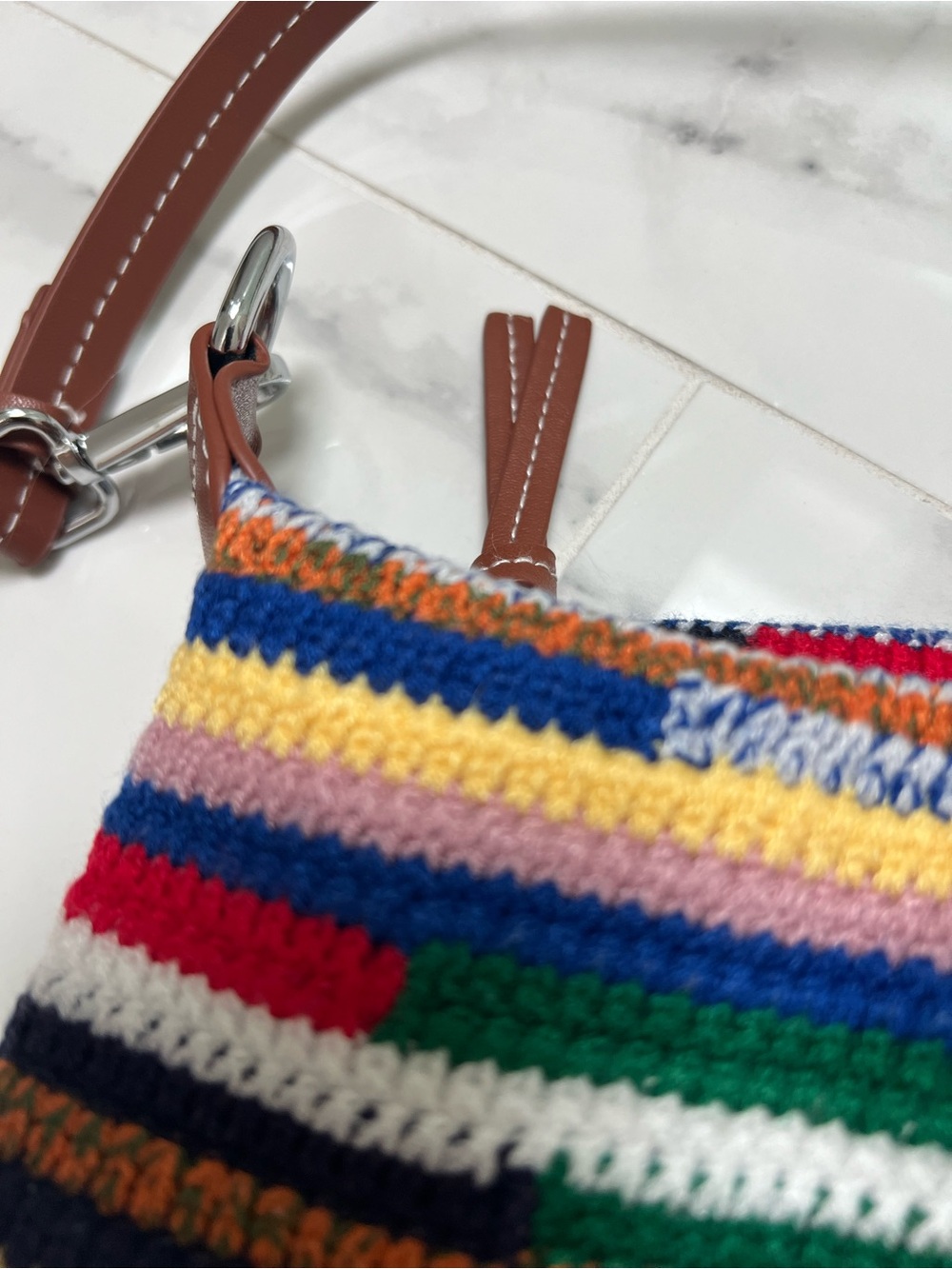 Miu Miu crochet shoulder bag with brown strap - Picture 3 of 7